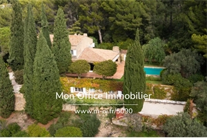 villa à la vente -   83110  SANARY SUR MER, surface 400 m2 vente villa - UBI477409535